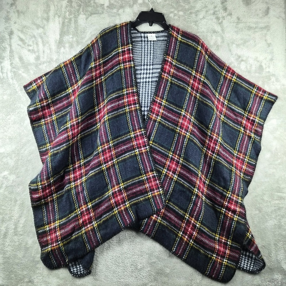 Woolrich Poncho Womens One Size Red Black Plaid Knit Open Front Boxy Cozy Warm